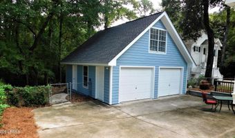 15 Meridian Rd, Beaufort, SC 29907