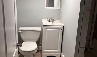 2940 E FAYETTE St E, Baltimore, MD 21224