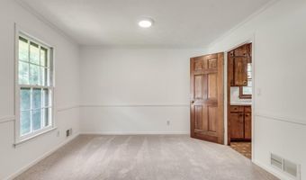 1534 Country Squire Ct, Decatur, GA 30033