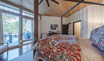 58 S Point Dr, Alexander City, AL 35010