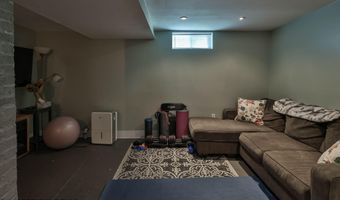 2310 E Woodlawn St, Allentown, PA 18109