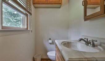 1 Martinson Ln, Allenstown, NH 03275