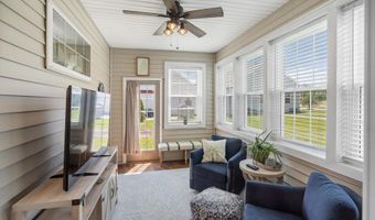 3 COLISEUM Dr, Mt. Holly, NJ 08060