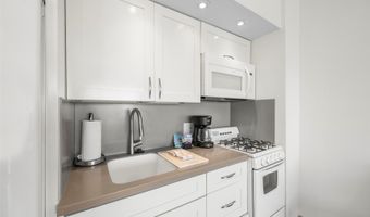 2161 Kalia Rd 1415, Honolulu, HI 96815