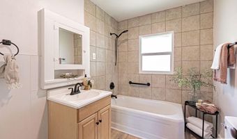 308 S Stout Ave, Blackfoot, ID 83221