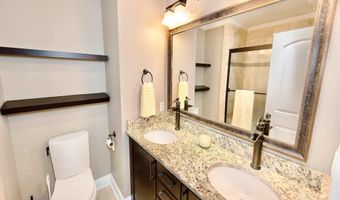12138 Coursey Bl #2, Baton Rouge, LA 70816