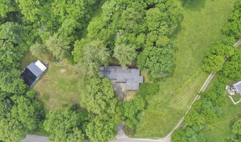 8175 Vore Ridge Rd, Athens, OH 45701