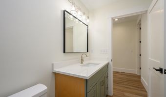 15 Woods Ln, Beaufort, SC 29907