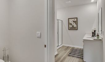 1305 EIDSON St, Athens, AL 35611