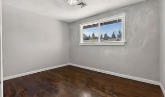 1515 W QUINALT St, Springfield, OR 97477