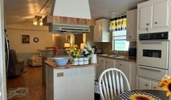1233 W RUDOLPH St, Avon Park, FL 33825