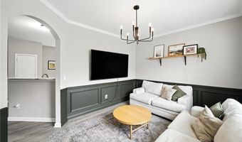 110 Camdyn Cir, Woodstock, GA 30188