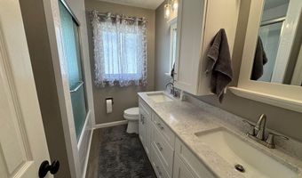 275 Washington, American Falls, ID 83211