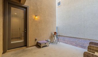 733 W FLINTLOCK Way, Chandler, AZ 85286