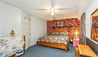 106 Shady Ln, Aliquippa, PA 15001