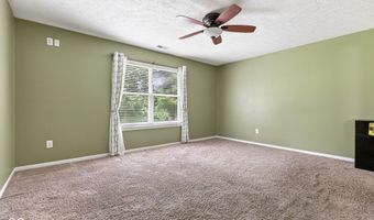 892 Flying Sun Dr, Avon, IN 46123