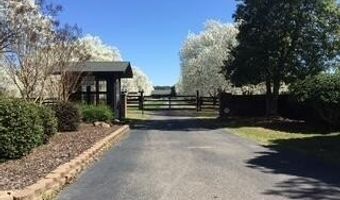 450 Addor Rd, Aberdeen, NC 28315