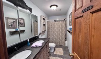 704 OLD AVALON Blvd, Avalon, NJ 08202