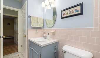 125 Stony Ln, Exeter, RI 02822