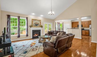 24 Yorktown Cir, Arden, NC 28704