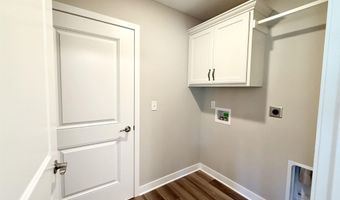 2361 Serenity Ct, Auburn, IN 46706