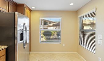 33575 N DOVE LAKES Dr 1023, Cave Creek, AZ 85331