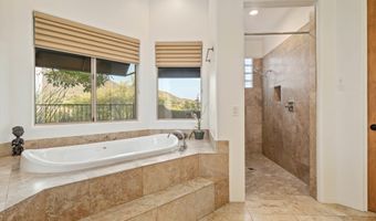 36013 N SUMMIT Dr, Cave Creek, AZ 85331