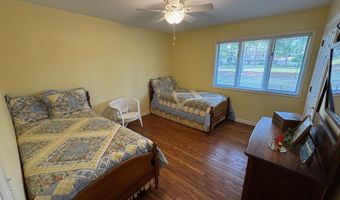 354 Poor Robin Ext, Baxley, GA 31513
