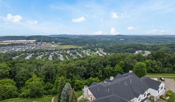 226 Adams Pointe Blvd 1, Adams Twp., PA 16046