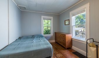 61 Hudson Ave, Athens, OH 45701
