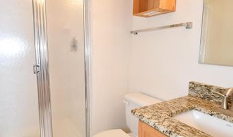 6216 ROUDSBY Ln, Alexandria, VA 22315