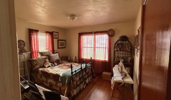 302 Glendale St, Carlsbad, NM 88220