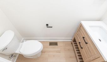 7 JOCKEY Ct, Berlin, MD 21811