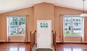 28 Plant St, Cumberland, RI 02864