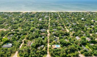 11 Devon Rd, Amagansett, NY 11930
