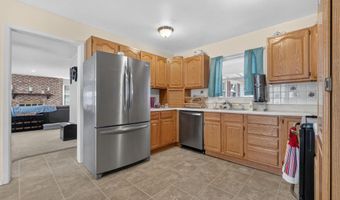 4003 WOODROW Ln, Bowie, MD 20715