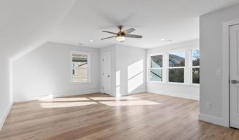 10541 E Brainerd Rd, Apison, TN 37302