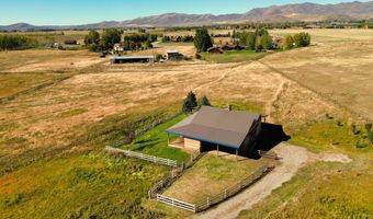 80 Sterling Dr, Bellevue, ID 83313