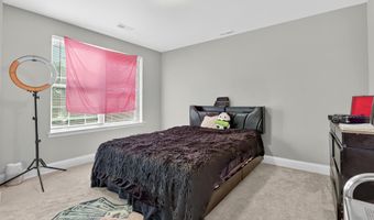 300 SAUNDERS Ave, Bellmawr, NJ 08031