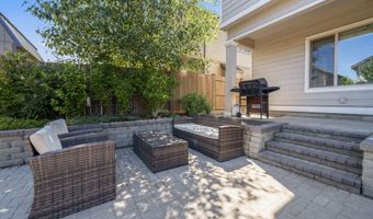 3523 NE Crystal Springs Dr, Bend, OR 97701