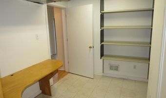 30 KINGS GRANT Rd, Hockessin, DE 19707