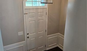 1021 Thornborough Dr, Alpharetta, GA 30004