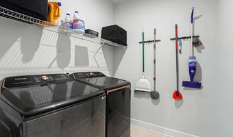 669 Fairway Dr, Acworth, GA 30101