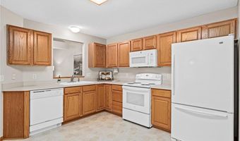 15767 Finch Ave, Apple Valley, MN 55124