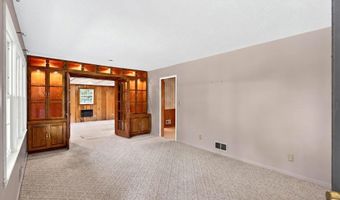 111 Highland Acres Dr, Boiling Springs, SC 29316