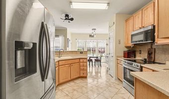 812 LONG Dr 812-A, Aberdeen, MD 21001