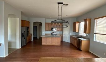 4940 E Runaway Bay Dr, Chandler, AZ 85249