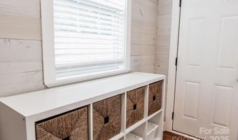 2230 Markham Ct, Charlotte, NC 28205