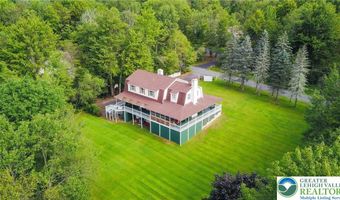 141 Embill Dr, Tobyhanna, PA 18610