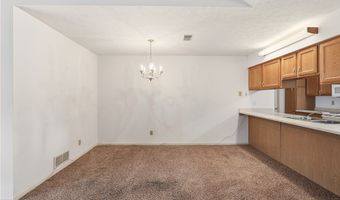 908 King Ridge Dr, Ashland, OH 44805